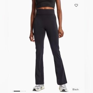 Bandier Center Stage Flair